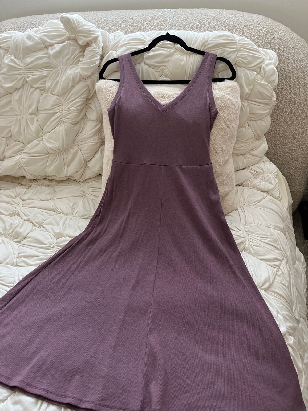 a new day Sleeveless V-Neck Midi Dress in Mauve💜